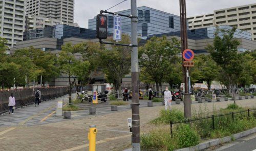 大阪府立中央図書館の画像