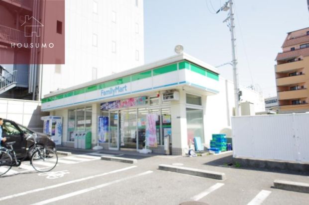 ファミリーマート荒本北店の画像