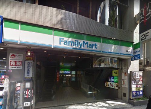 ファミリーマート神楽坂下店の画像