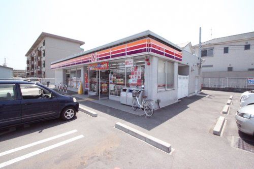 ファミリーマート葛城八川店の画像
