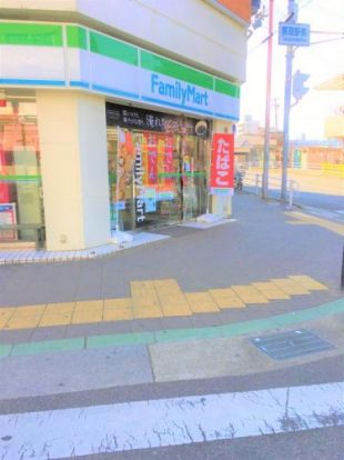 ファミリーマートＪＲ鷹取駅前店の画像