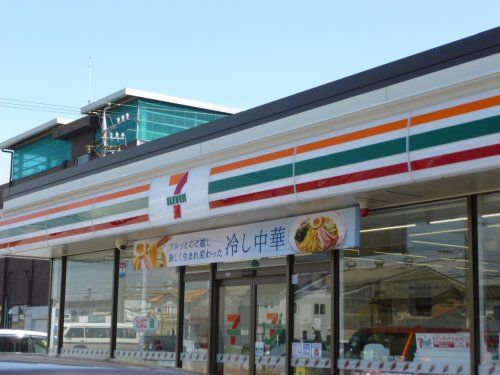 セブン-イレブン岐阜岩滝店の画像