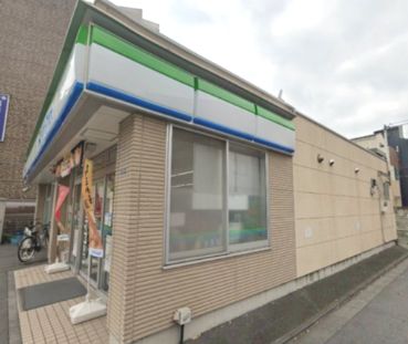 ファミリーマート川崎大師駅前二丁目店の画像