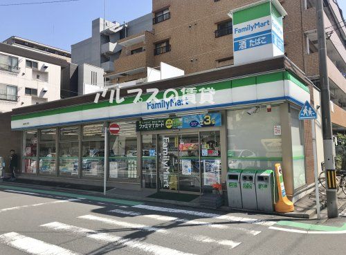 ファミリーマート横浜新川町店の画像