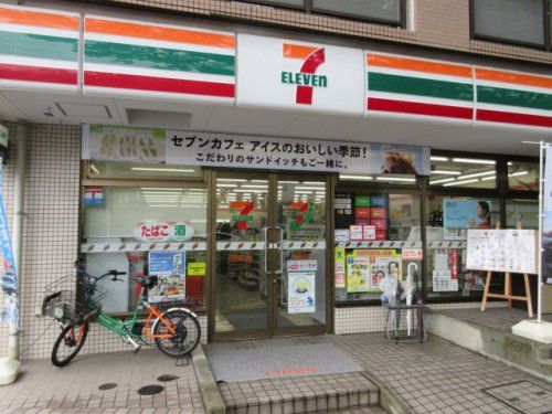 セブン-イレブン上福岡富士見通り店の画像