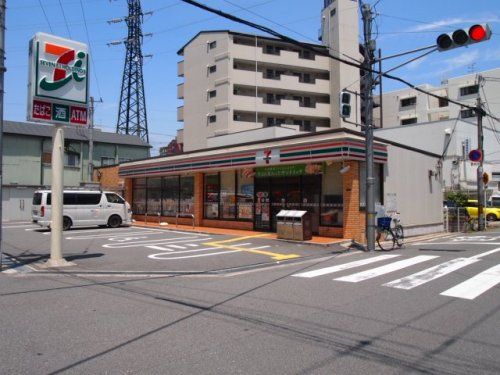 セブン−イレブン大阪成育２丁目店の画像