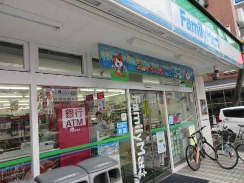 ファミリーマートさいたま鈴谷四丁目店の画像