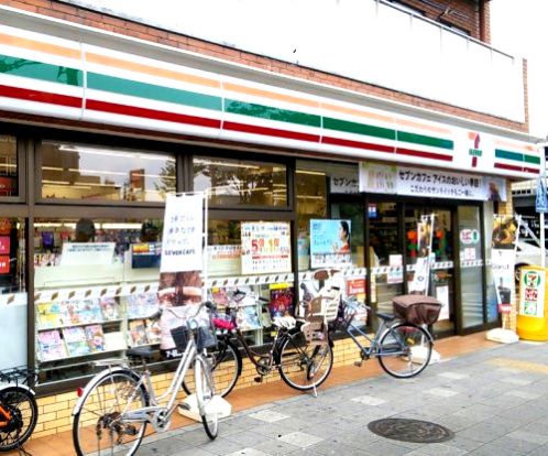 セブン‐イレブン 川崎日進町南店の画像