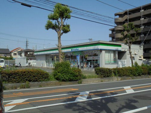 ファミリーマート相模原淵野辺本町店の画像