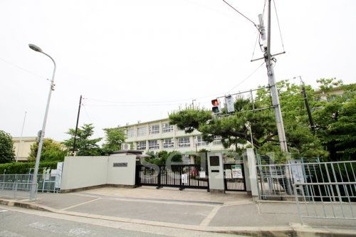 枚方市立津田小学校の画像