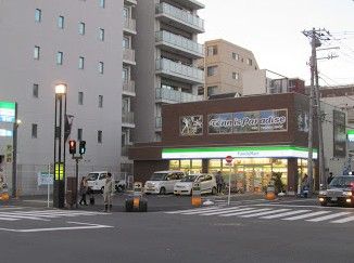 ファミリーマート墨田亀沢四丁目店の画像