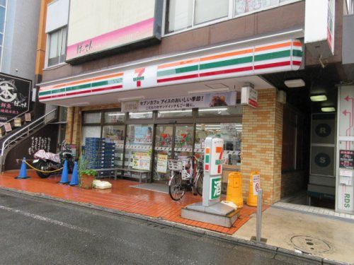 セブン-イレブン志木柳瀬川駅前店の画像