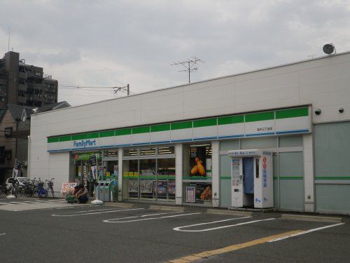 ファミリーマート生野巽西店の画像