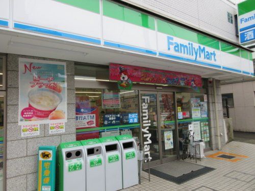 ファミリーマート小坂旭町店の画像