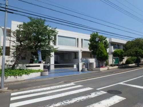 横浜市立あざみ野中学校の画像