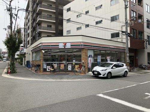 セブンイレブン大阪南堀江４丁目西店の画像