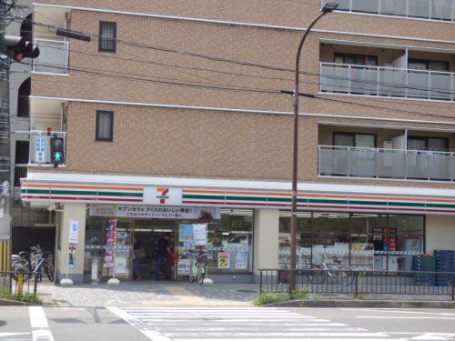 セブン-イレブン京都二条駅南店の画像