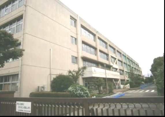 鶴ケ島市立栄小学校の画像
