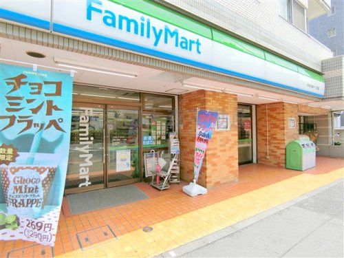 ファミリーマート大田大森中一丁目店の画像