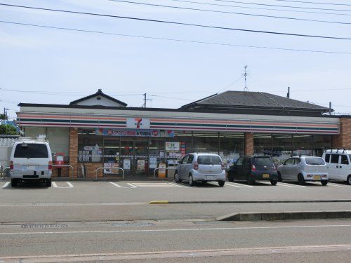 セブン-イレブン 新発田東新町２丁目店の画像