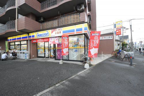 ミニストップ下永谷店の画像