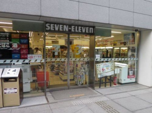 セブン-イレブン赤坂Ｋタワー店の画像