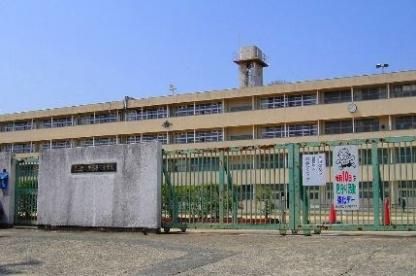 吹田市立岸部第二小学校の画像