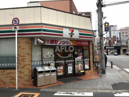 セブンイレブン大阪筆ケ崎町店の画像