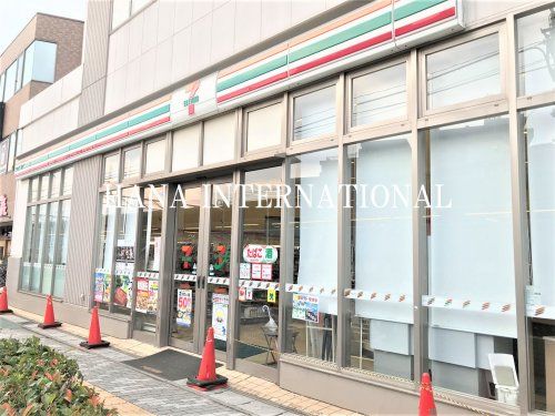 セブンイレブン船橋北習志野駅前店の画像