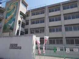 豊中市立第十六中学校の画像
