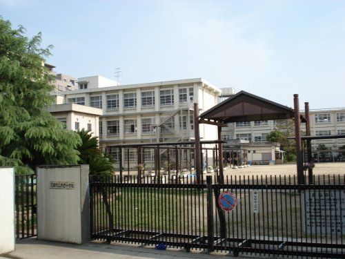 尼崎市立　水堂小学校の画像