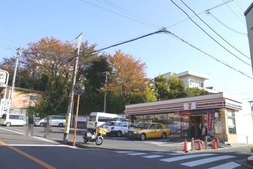 セブン‐イレブン 横浜鶴見東寺尾３丁目店の画像