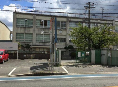 東大阪市立若江小学校の画像