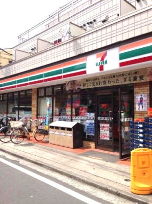 セブン‐イレブン 横浜六角橋２丁目店の画像