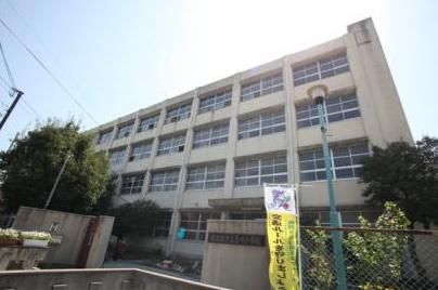 東大阪市立玉川中学校の画像