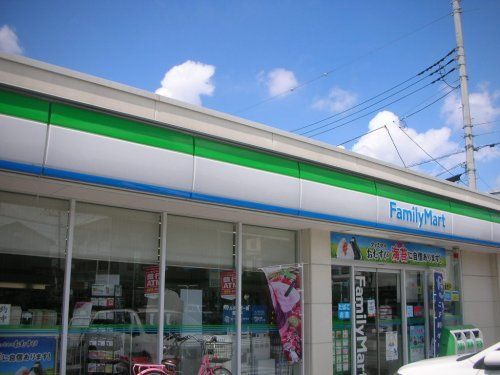 ファミリーマート川口長蔵店の画像