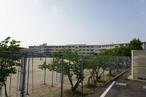 福岡市立堤小学校の画像