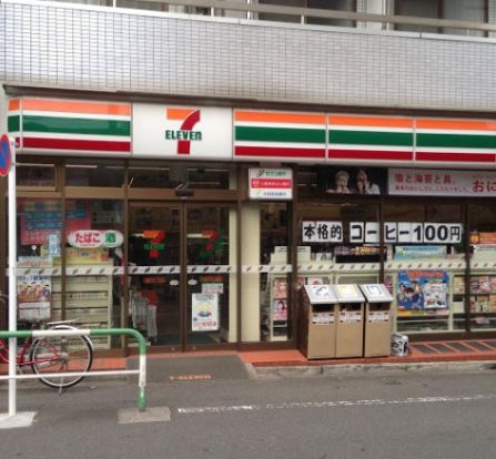 セブンーイレブン豊島千早１丁目店の画像