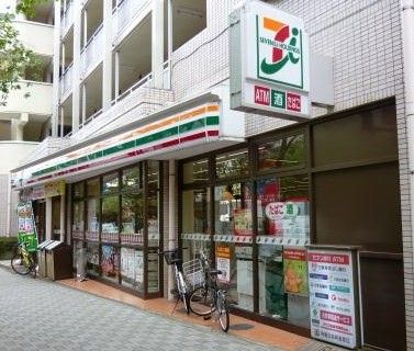 セブン−イレブン世田谷桜新町１丁目店の画像
