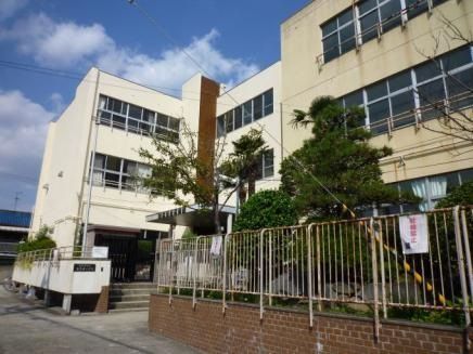 羽曳野市立高鷲南小学校の画像