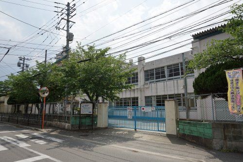 福岡市立野多目小学校の画像