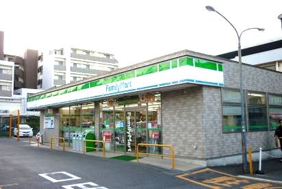 ファミリーマート横浜片倉一丁目店の画像