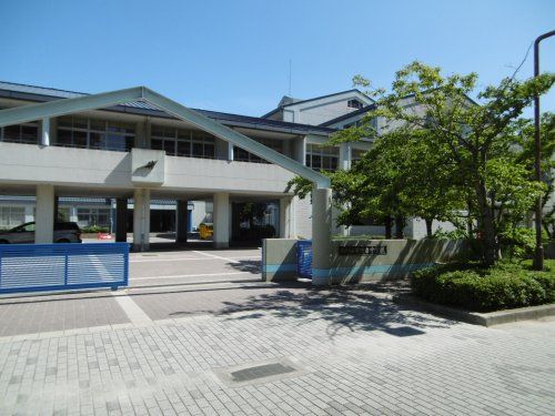 神戸市立井吹台中学校の画像