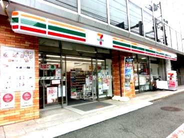 セブン‐イレブン 横浜岩井町店の画像