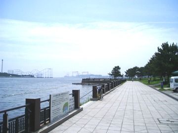 海の公園の画像