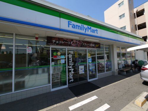 ファミリーマート 下石神井一丁目店の画像