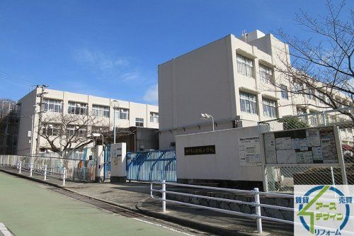 神戸市立西脇小学校の画像