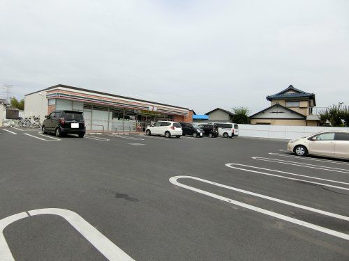 セブンイレブン坂戸浅羽店の画像