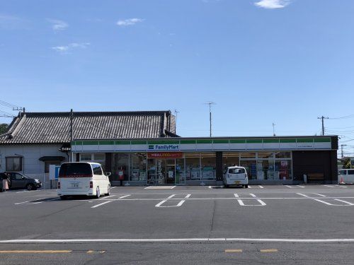 ファミリーマート フレストつくばみらい陽光台店の画像