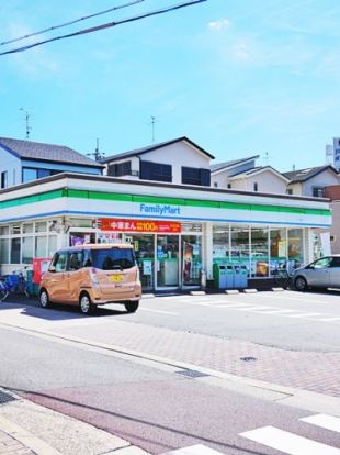 ファミリーマート山下通店の画像